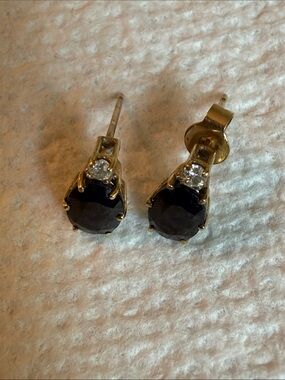 Vintage 14K Yellow Gold Oval Midnight Sapphire & Diamond Accent Stud Earrings